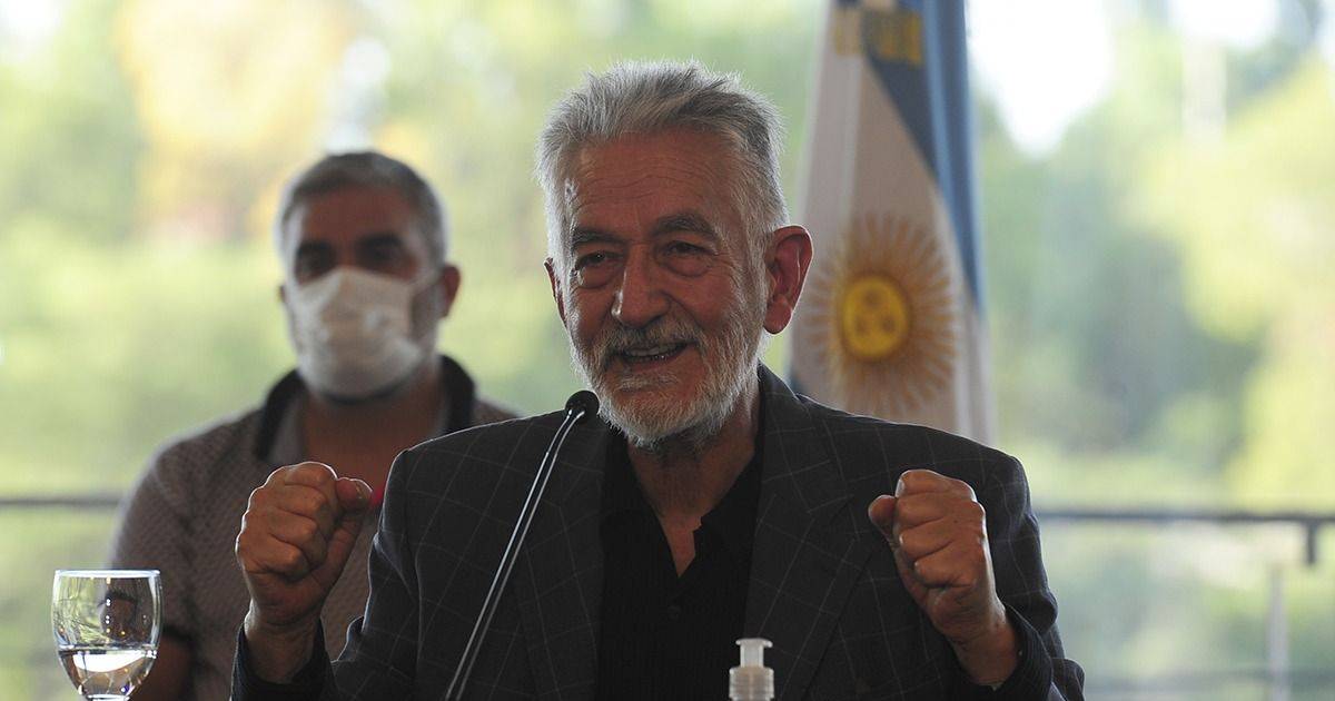 La Provincia anunció un incremento salarial del 40% para toda la ...