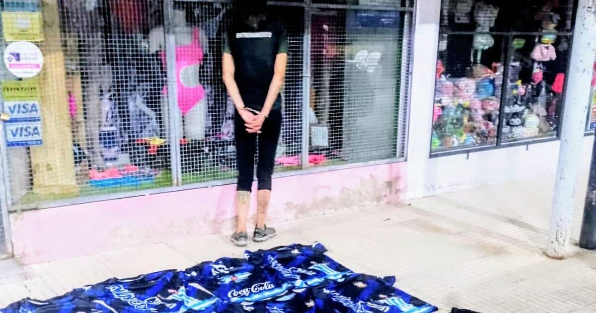 Comerciante detuvo a una mujer por hurto y la entregó a la Policía | El ...