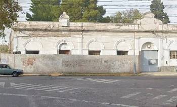 De referencia histórica a foco de conflicto: el edificio que alarma a los vecinos