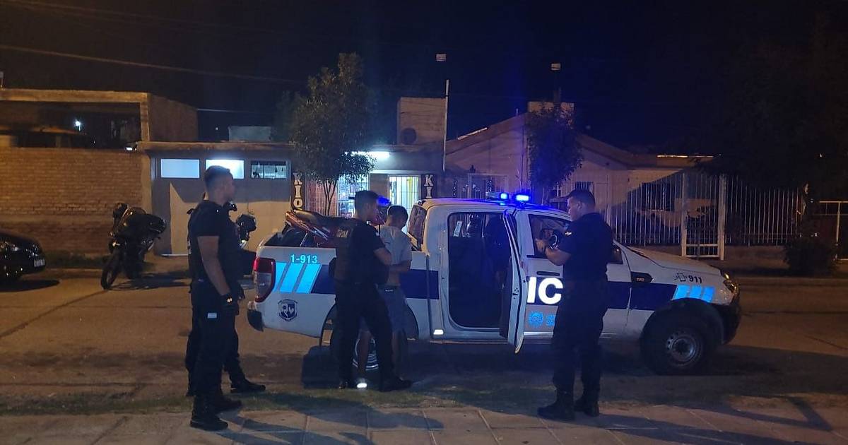 Detuvieron al hombre que tenía pedido de captura por agredir a su ...