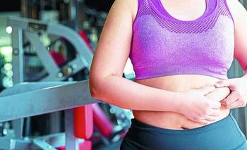 La verdad sobre la grasa abdominal (y por qué no desaparece aunque hagas todo "bien")