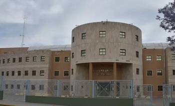 Tres policías pasaron a disponibilidad tras allanamientos por presuntas irregularidades