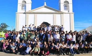 Miles de fieles se acercan al Divino Señor de Renca en busca de esperanza