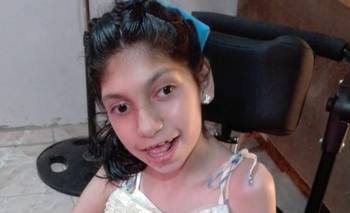 Urgente pedido: una madre lucha por la cirugía de su hija y necesita ayuda