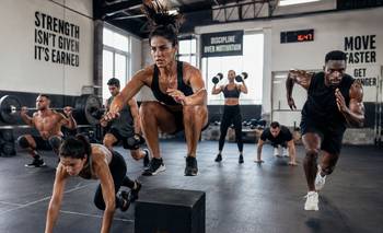 Adiós al cardio eterno: la rutina de fuerza + HIIT que podés empezar hoy