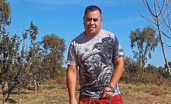 Un policía de franco evitó que un joven se lanzara de un puente