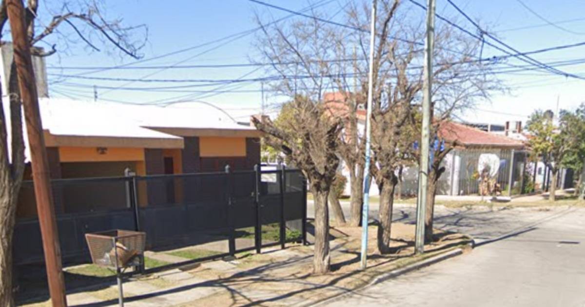 Investigan la muerte de un joven que se desplomó en la calle | El ...