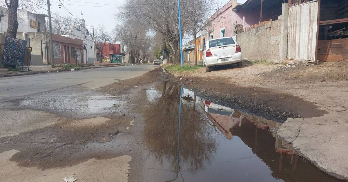 Vecinos del barrio San José piden el arreglo de una cloaca | El Diario ...