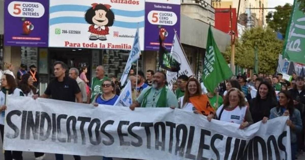 Crisis al límite: el insuficiente 6% de aumento que encendió la rabia ...