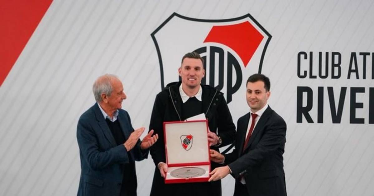 Armani dejó River y se despidió de los hinchas: “Cumplí el sueño de mi vida”