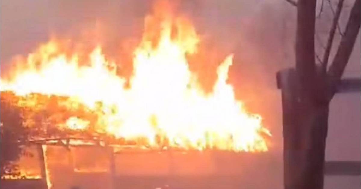 Fuego en Estancia Grande: confirman que hay viviendas quemadas y familias evacuadas