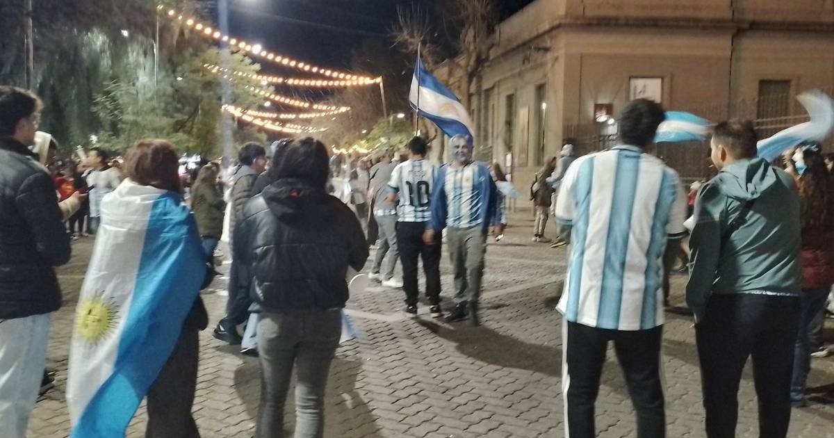 Inolvidable: los puntanos festejaron con orgullo el subcampeonato de la Selección | El Diario de la República