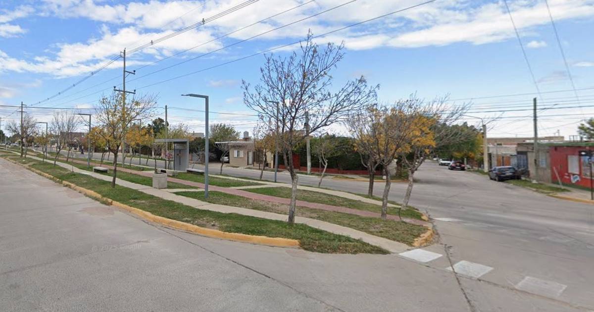 Se robó una ambulancia, chocó dos autos y cayó tras esconderse en la casa de su madre | El Diario de la República