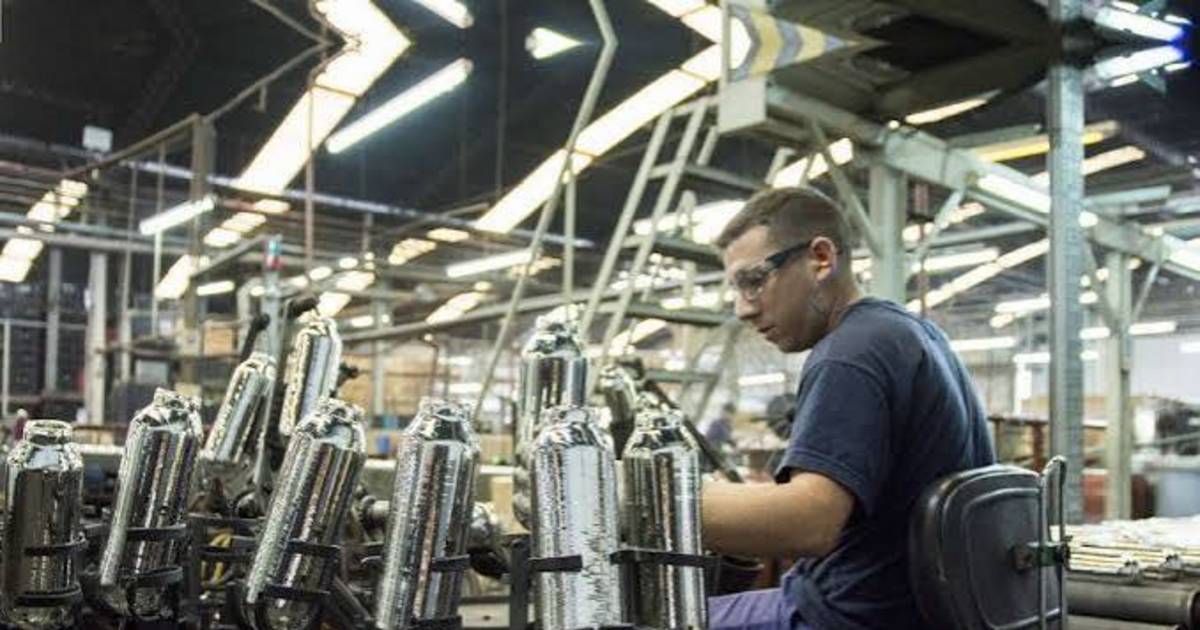 San Luis pierde empleo a doble de velocidad: 10 puestos menos por día desde el 2023