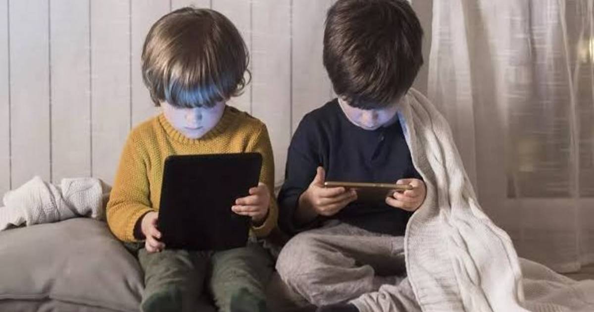 El fenómeno de los "niños pantalla"