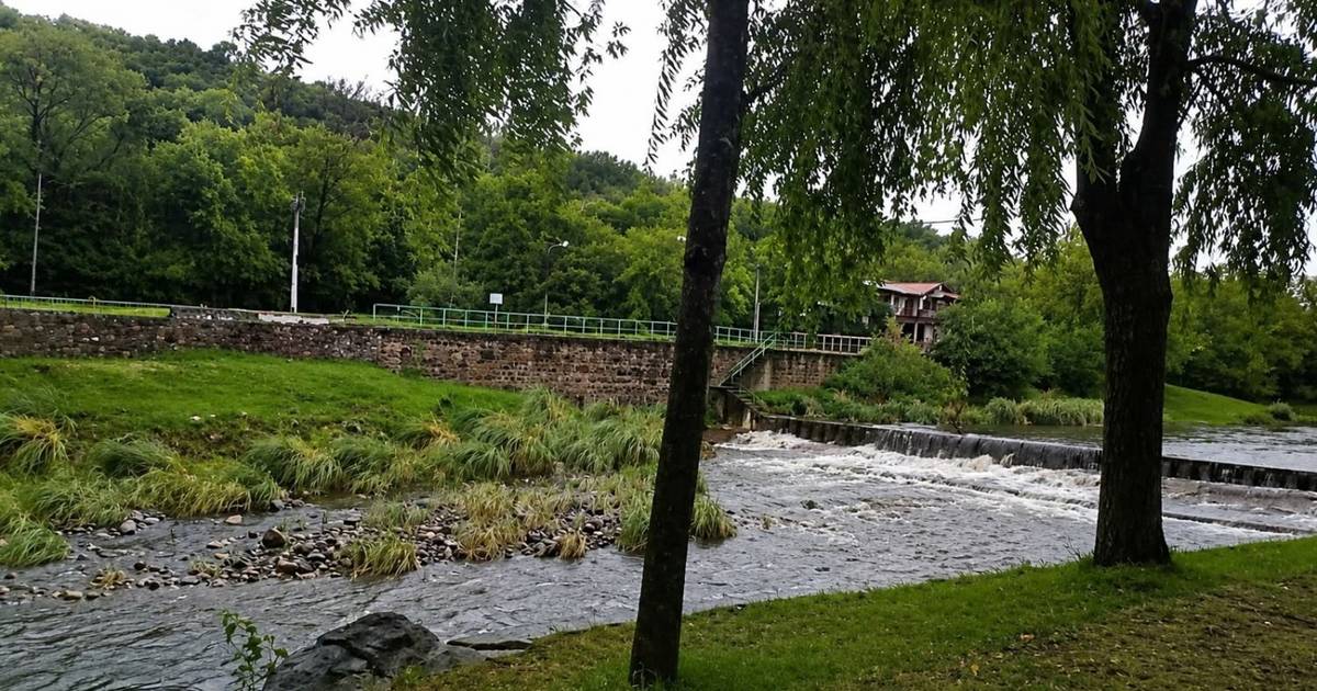 Llovió mucho en El Trapiche y el miércoles amaneció nublado en toda la provincia