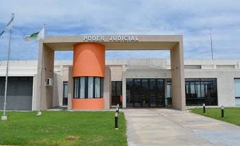 Un fallo inusual lo condenó por ejercer violencia contra su pareja por medio de su hijo