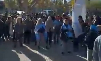 Merlo protestó por las tierras, por el agua, por los jubilados y por la discapacidad