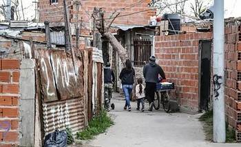Seis de cada diez familias de los barrios populares no llegan a fin de mes