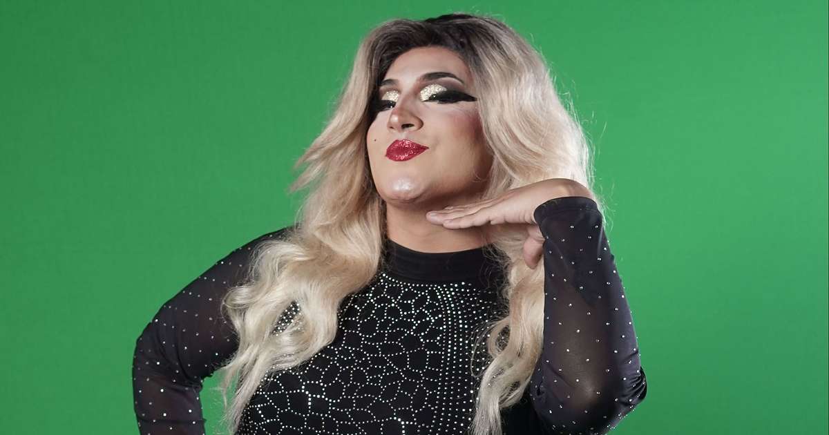 "La Pocha show" cambia el rumbo y saca ocurrencias de su cabeza