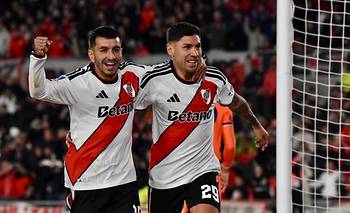 River derrotó a Independiente Rivadavia por 3-1 y se acerca a los playoffs 