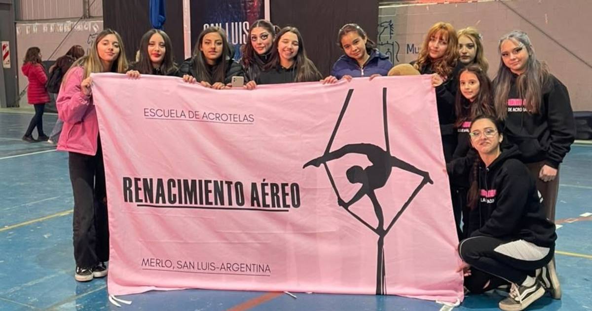 Renacimiento Aéreo brilló en el Azul Fest: 11 atletas y 11 podios