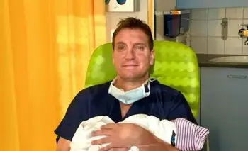 La felicidad de Maxi López: nació Lando, su quinto hijo